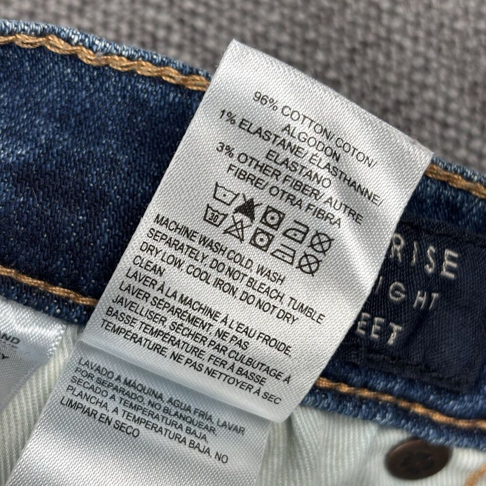 Lucky Brand Mid Rise Sweet Straight Jeans Medium Wash Blue 2/26 Regular Denim - Picture 11 of 11